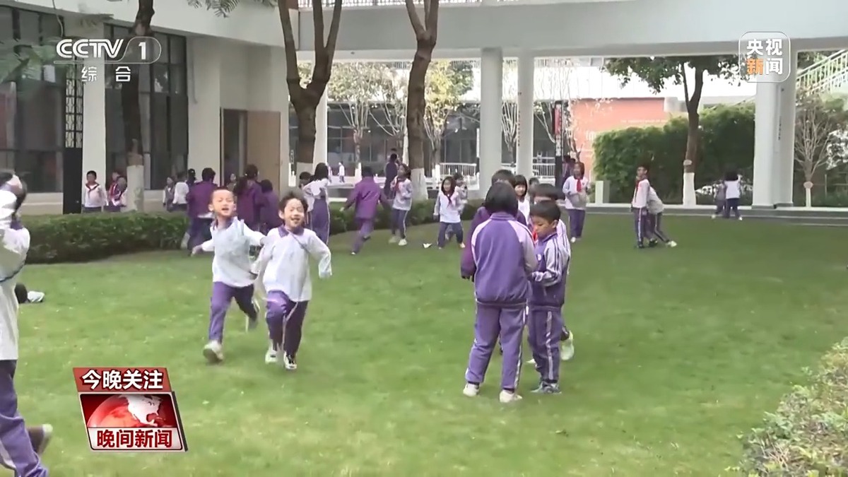 表面上不容